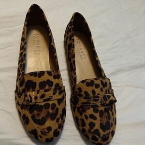 Leopard print flats